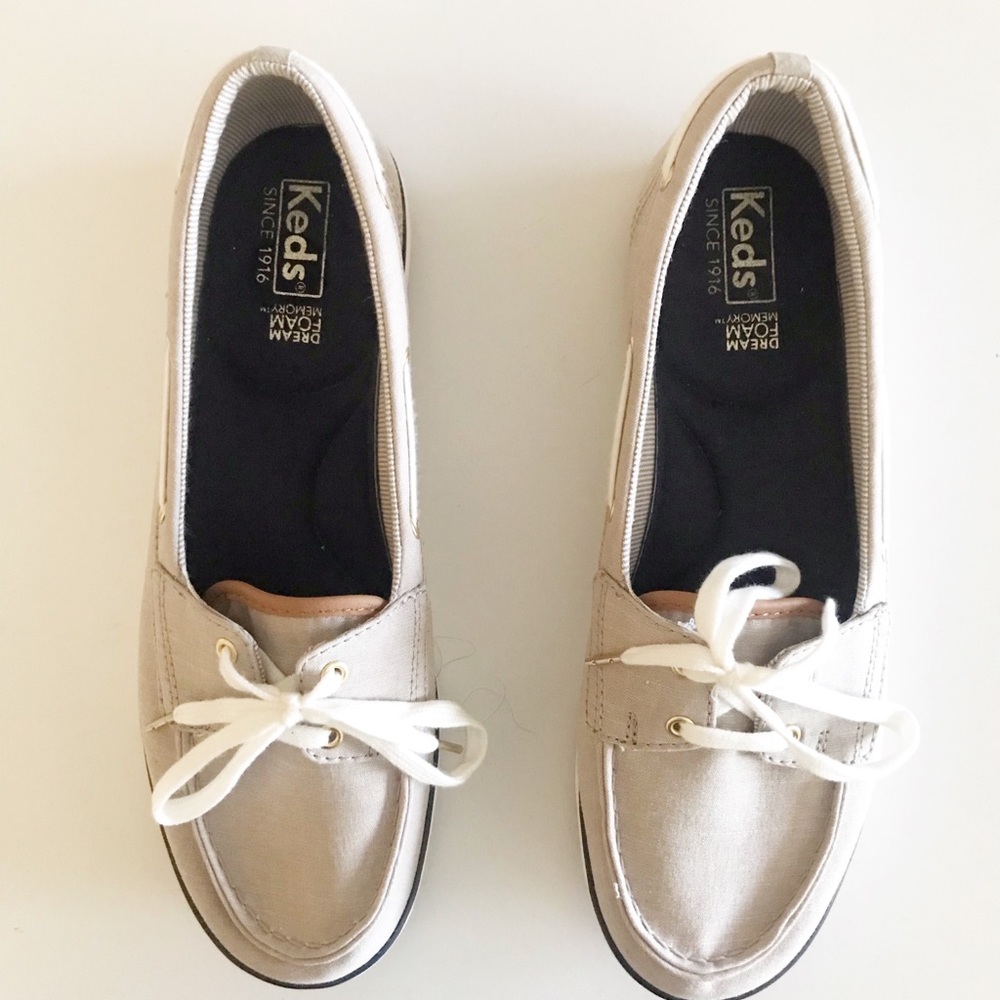 Keds Beige Women Loafers Size 8.5